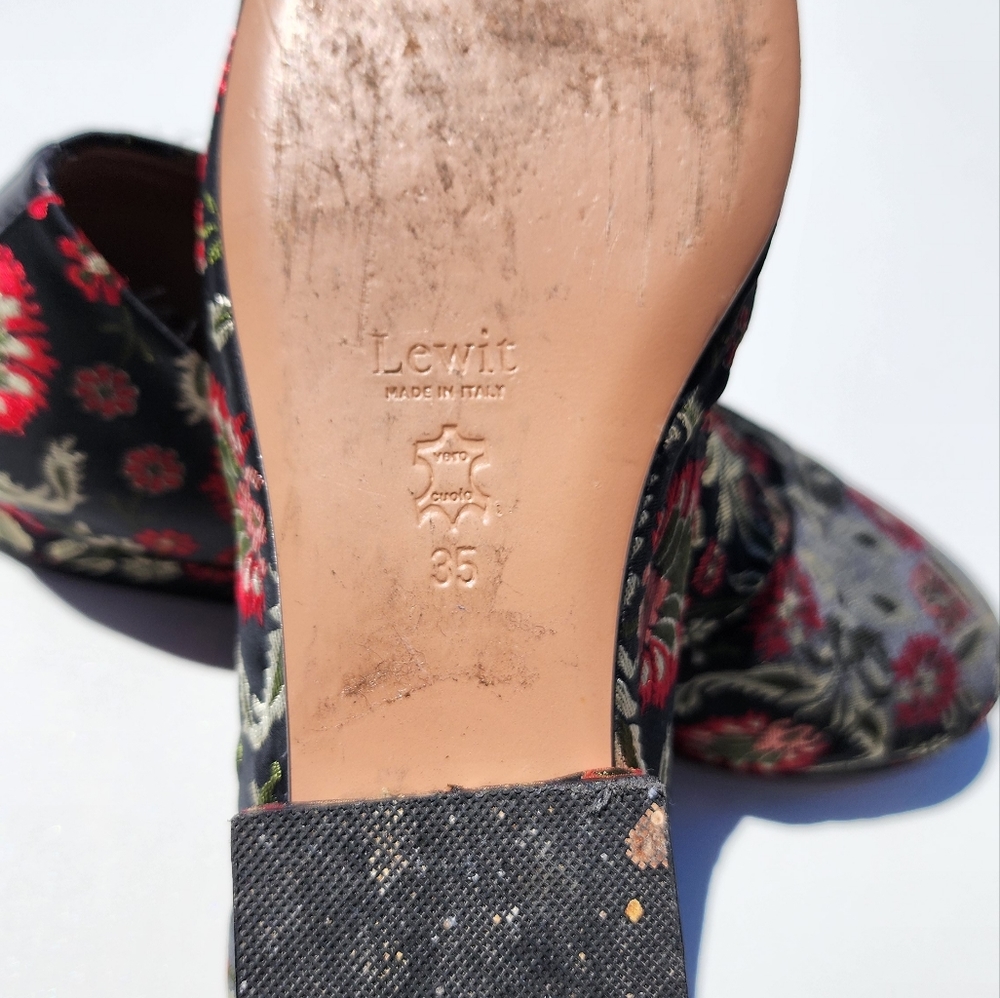 Lewit Shoes - Picture 4 of 4